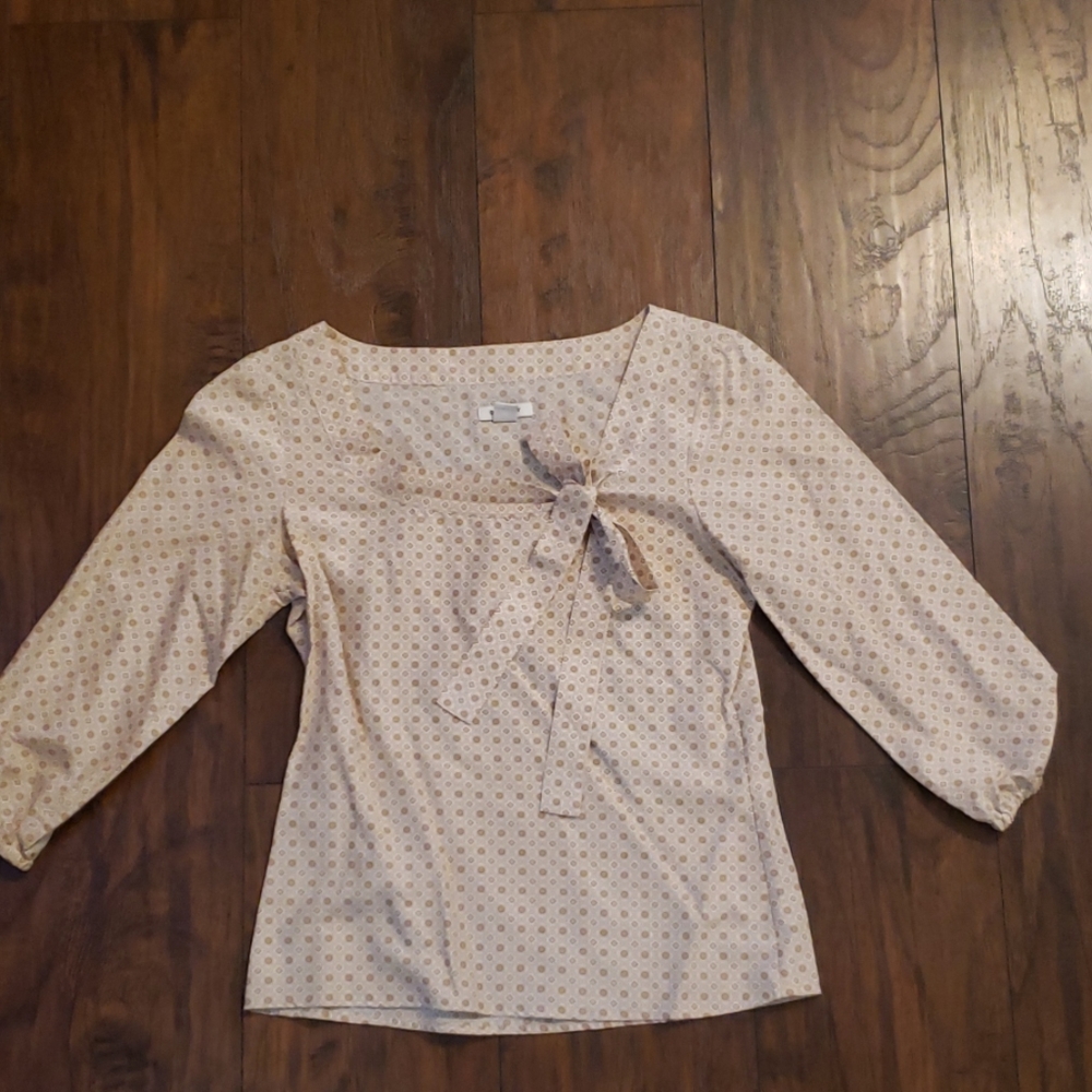 Cream gold blouse with tie collar